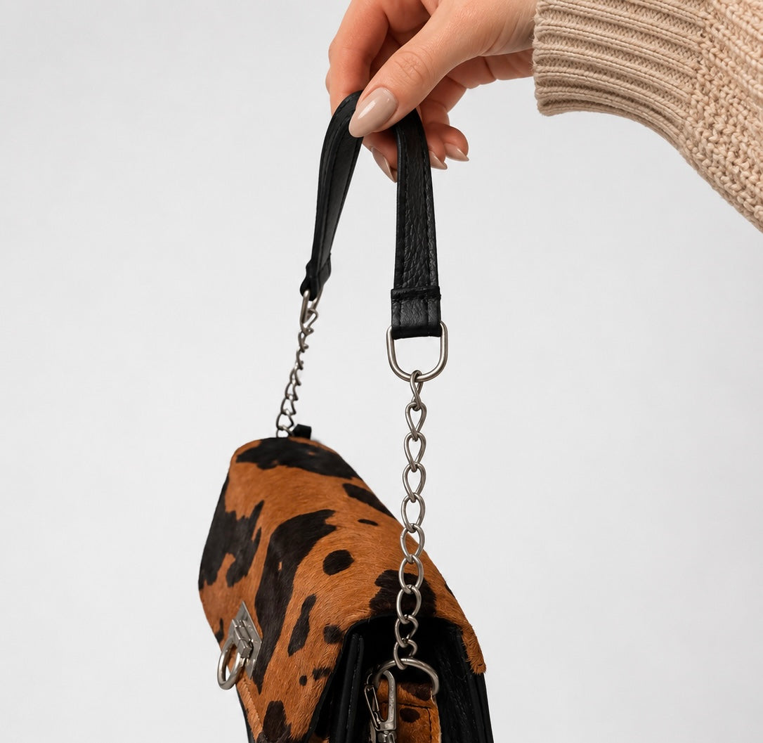 Cartera Dakota