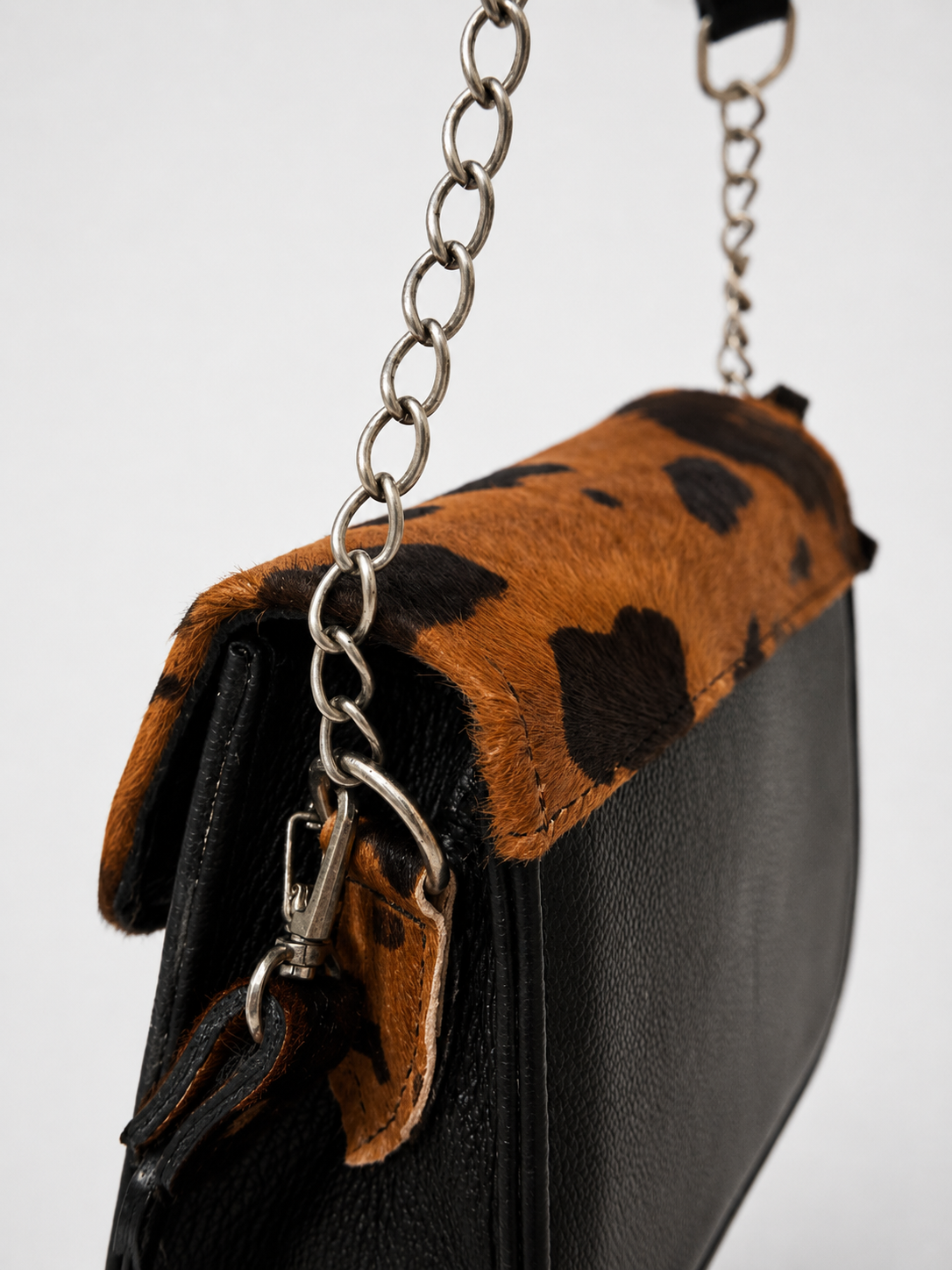 Cartera Dakota